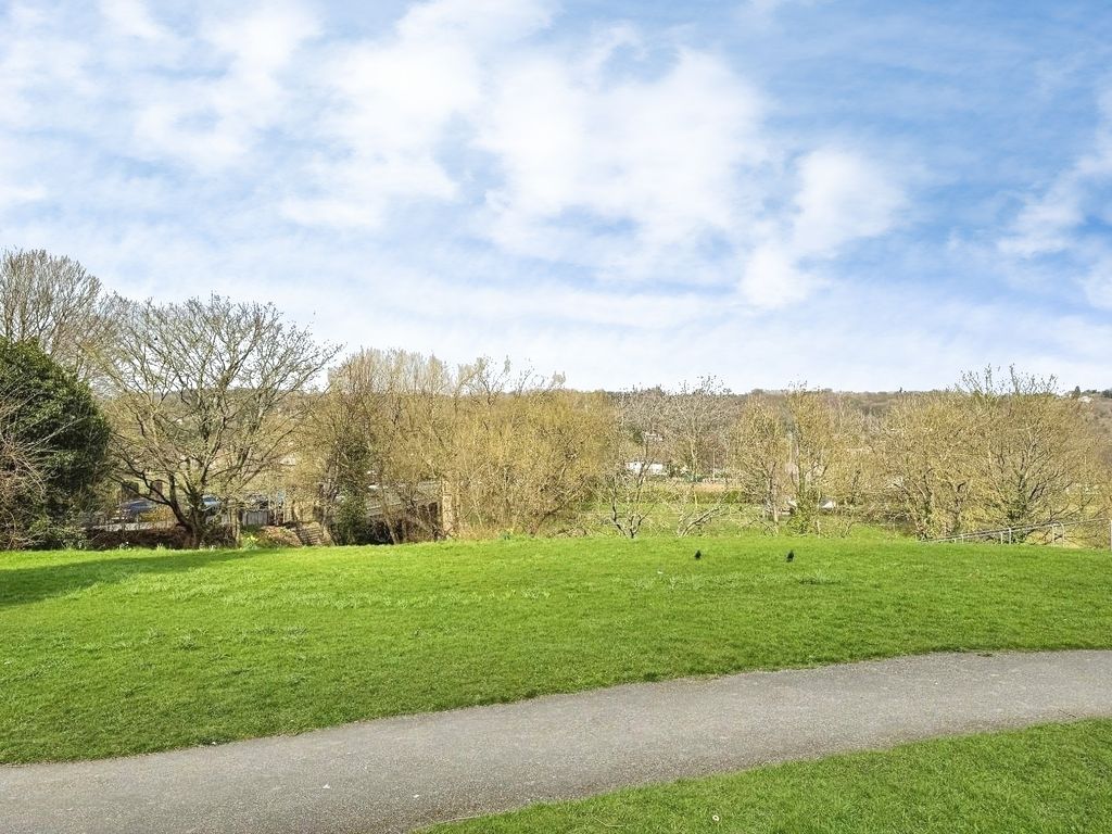 Additional image 9 of 2 bed flat for saleCastle Gate, Ilkley LS29