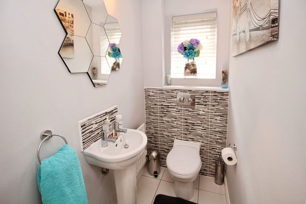 Additional image 16 of 5 bed detached house for saleCrosbie Grove, Silverwoods, Kidderminster DY11