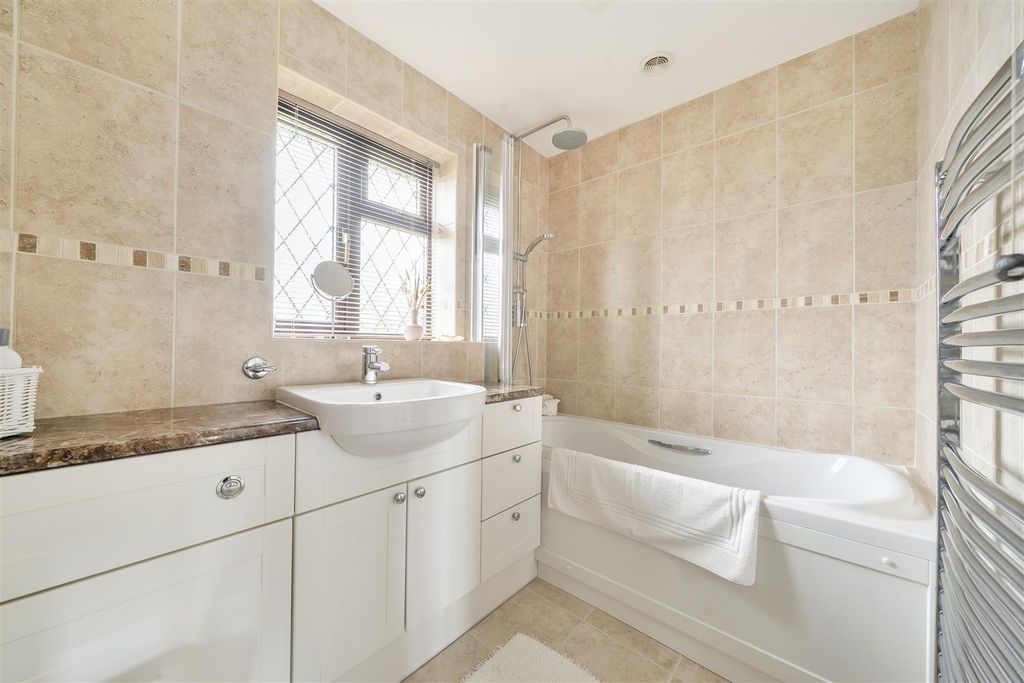 Additional image 8 of 4 bed detached house for saleHome Farm Way, Ilminster TA19