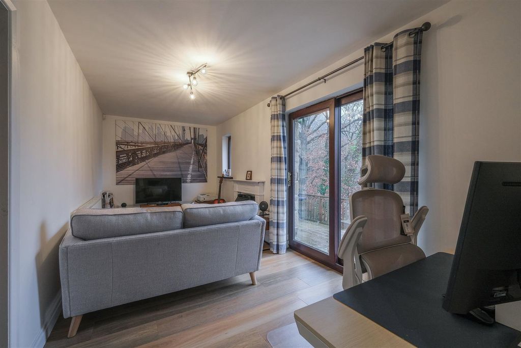 Additional image 19 of 4 bed detached house for salePrince Wood Lane, Huddersfield HD2