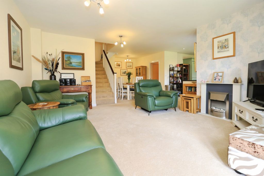 Additional image 2 of 2 bed flat for saleOldnall Road, Kidderminster DY10