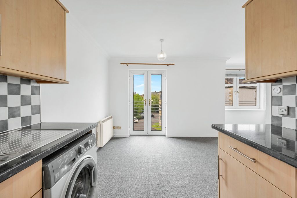 Additional image 8 of 2 bed flat for saleKing Street, Inverkeithing KY11