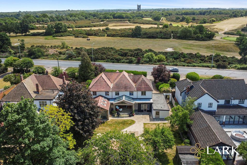 Additional image 43 of 5 bed detached house for saleWoodbridge Road, Rushmere St. Andrew, Ipswich, Suffolk IP4