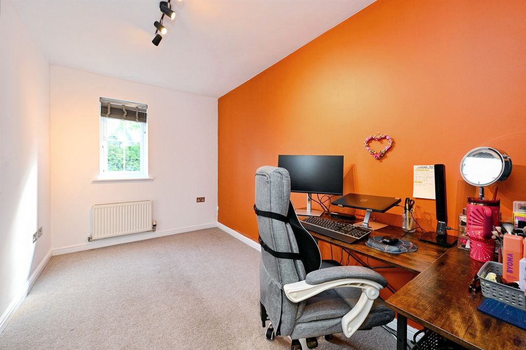 Additional image 10 of 2 bed flat for saleTyrrell Crescent, South Wootton, King's Lynn PE30