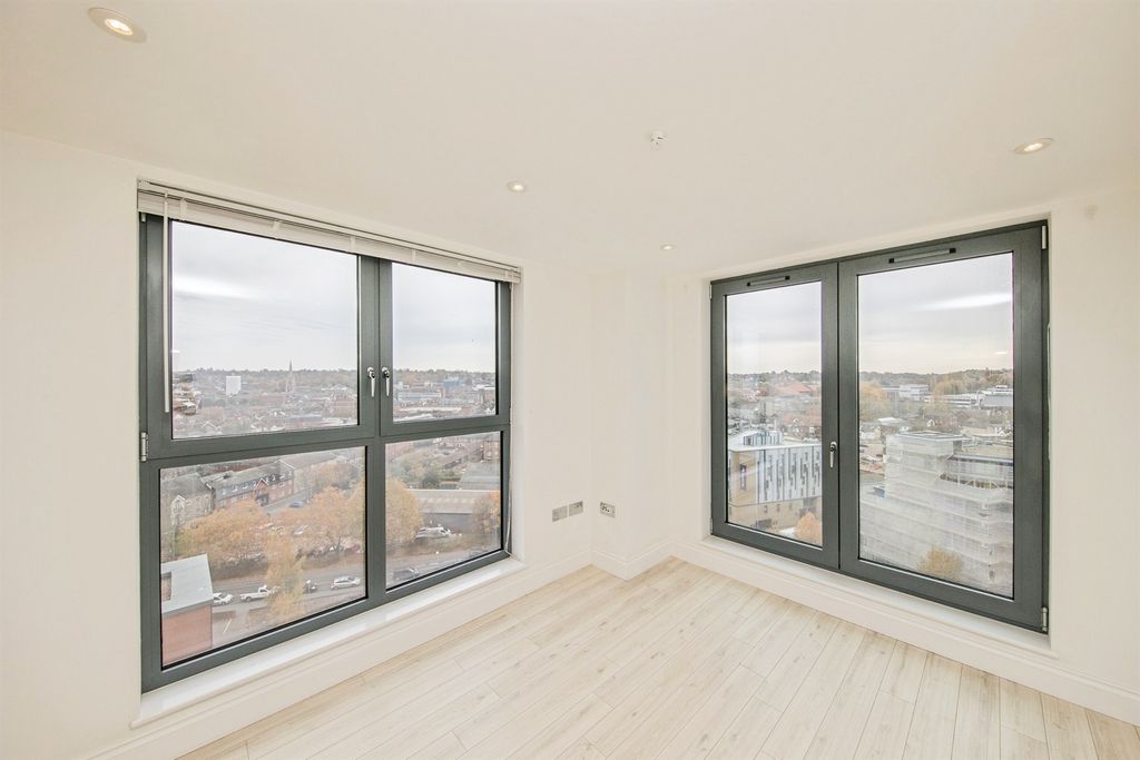 Additional image 5 of 2 bed flat for saleKey Street, Ipswich IP4