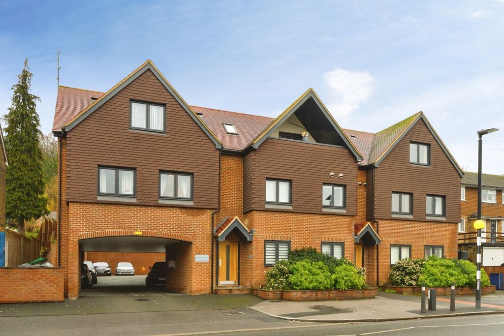 1 bed flat for saleGodstone Road, Kenley CR8