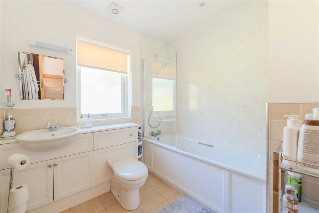Additional image 23 of 3 bed bungalow for sale16 Riverside View, Kelso TD5