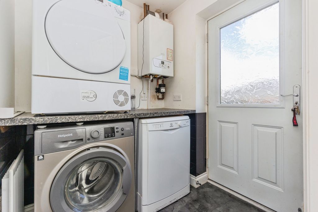 Additional image 7 of 4 bed detached house for saleFerndale, Hyde SK14