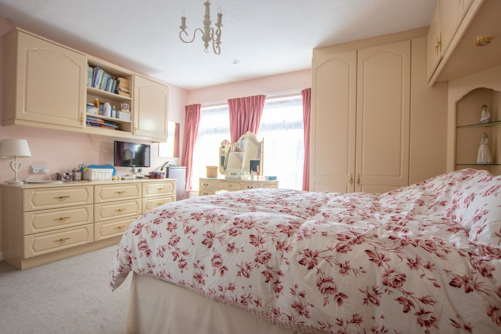 Additional image 16 of 4 bed detached house for saleThe Boltons, South Wootton PE30