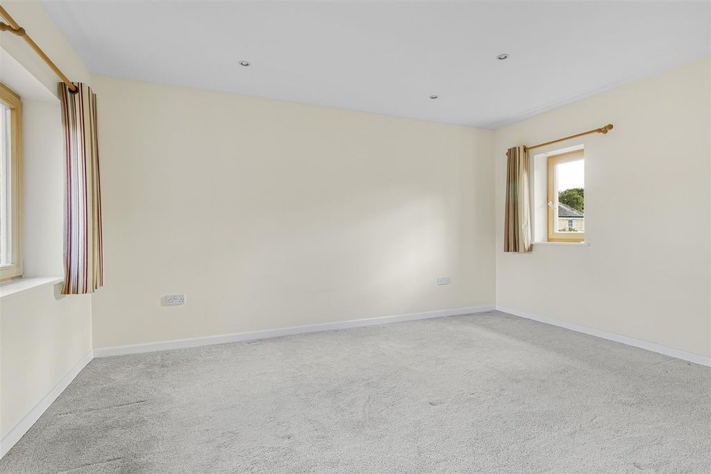 Additional image 22 of 4 bed detached house for saleHigh Street, Hemingford Abbots, Huntingdon PE28