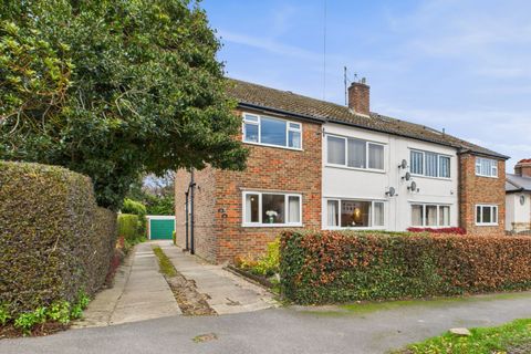 Bushey Wood Road, Dore S17