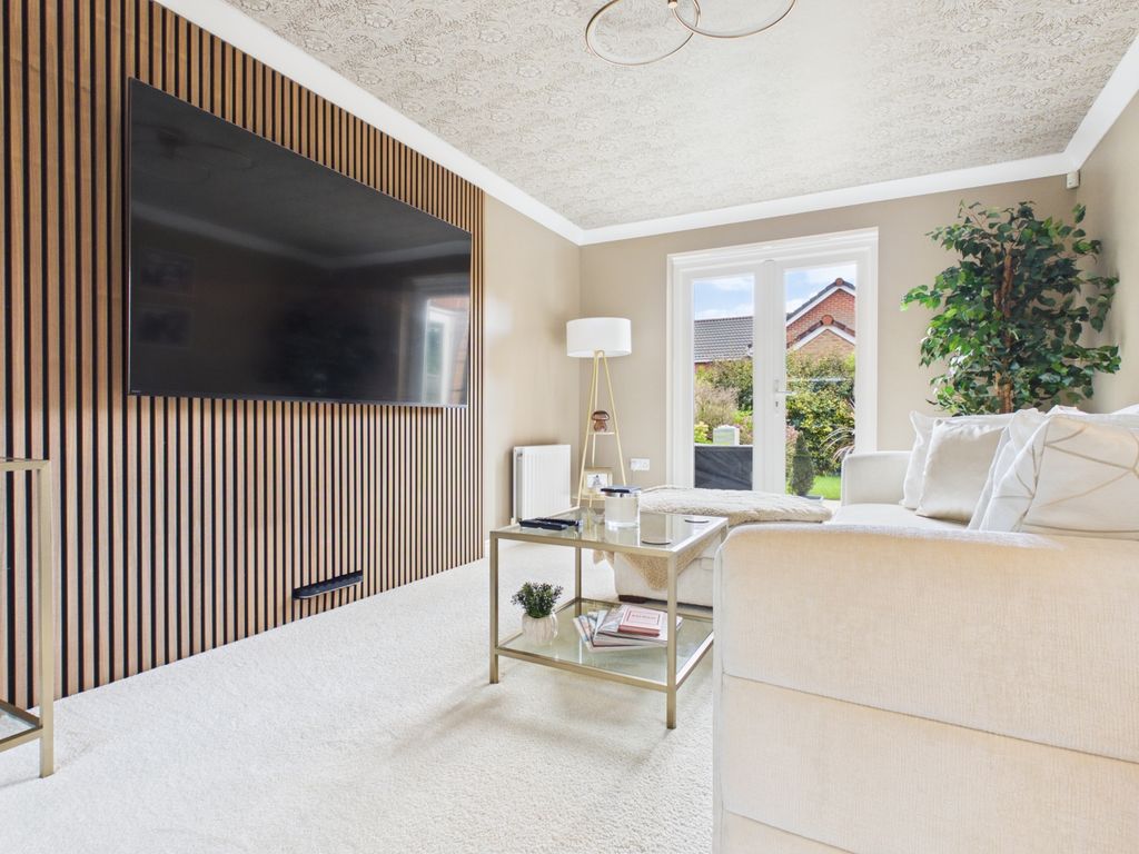 Additional image 2 of 4 bed detached house for saleThe Links, Hyde SK14