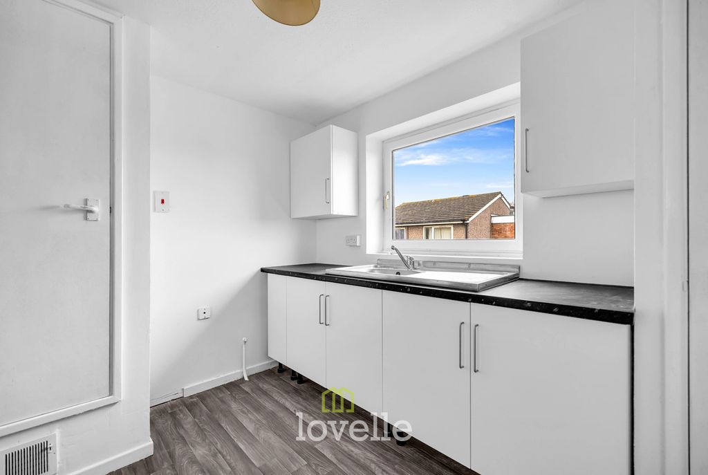 Additional image 4 of 1 bed flat for saleBodiam Way, Grimsby DN32