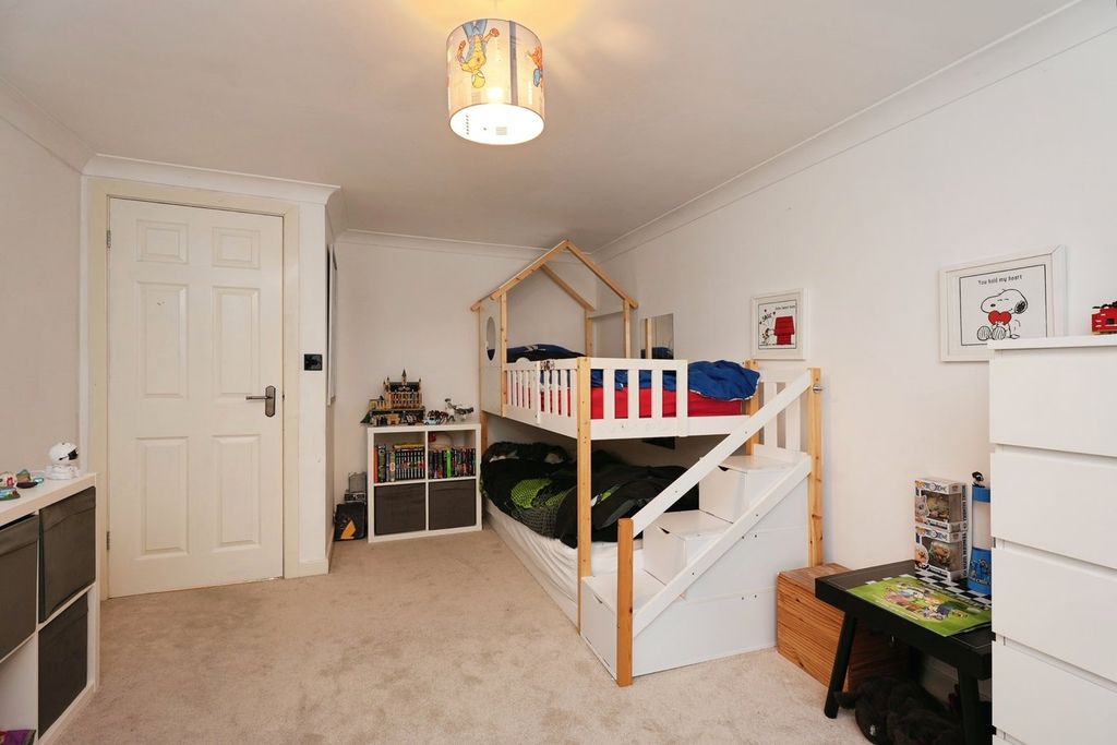 Additional image 17 of 5 bed detached house for saleThe Fairway, Huddersfield HD2