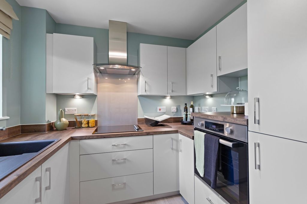 Additional image 12 of 2 bed flat for saleSummer Court, Burley In Wharfedale, Ilkley, West Yorkshire LS29