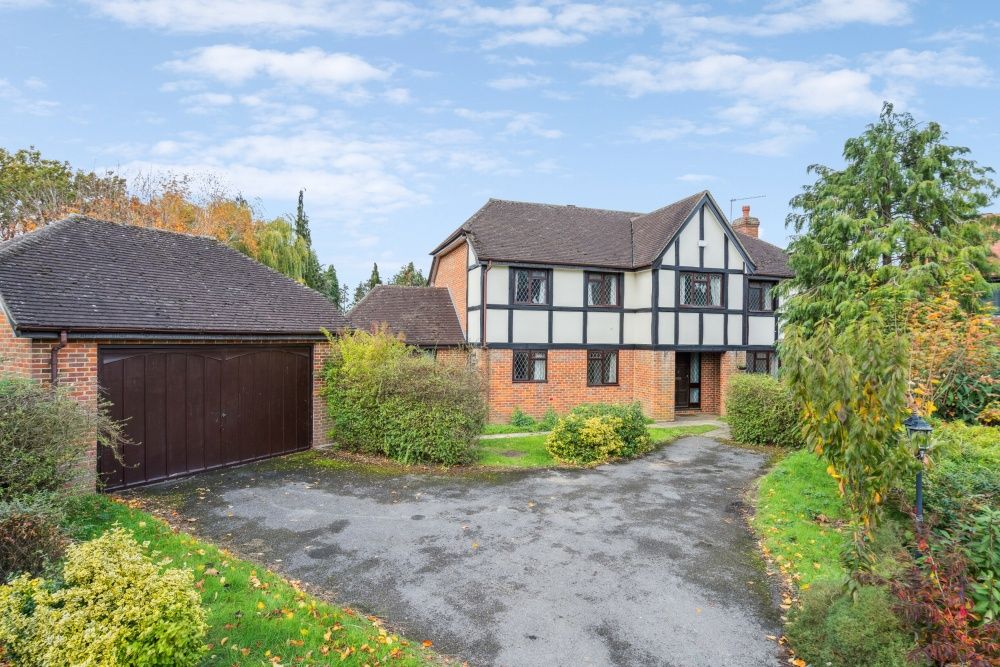 Additional image 13 of 5 bed detached house for saleHoneysuckle Close, Iver SL0