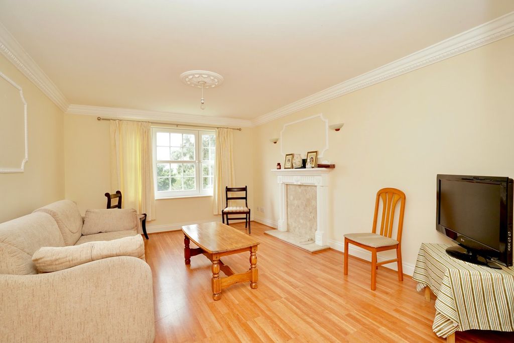 Additional image 5 of 2 bed flat for saleStukeley Park, Great Stukeley, Huntingdon PE28