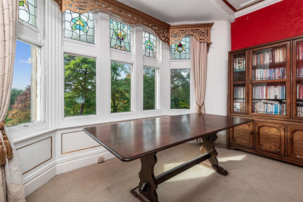 Additional image 25 of 6 bed semi-detached house for salePark Drive, Huddersfield HD1