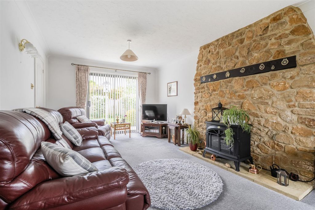 Additional image 3 of 4 bed detached house for saleHome Farm Way, Ilminster TA19