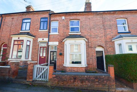 Rutland Avenue, Aylestone, Leicester LE2