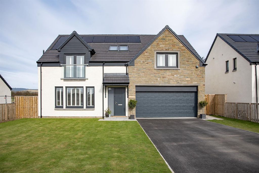 4 bed detached house for saleTaigh Ruarh, Balado Kinross KY13