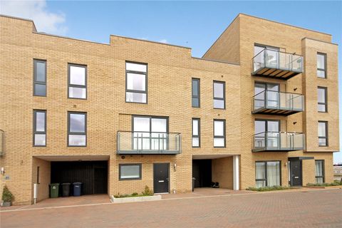 Cornwell Road, Trumpington, Cambridge CB2