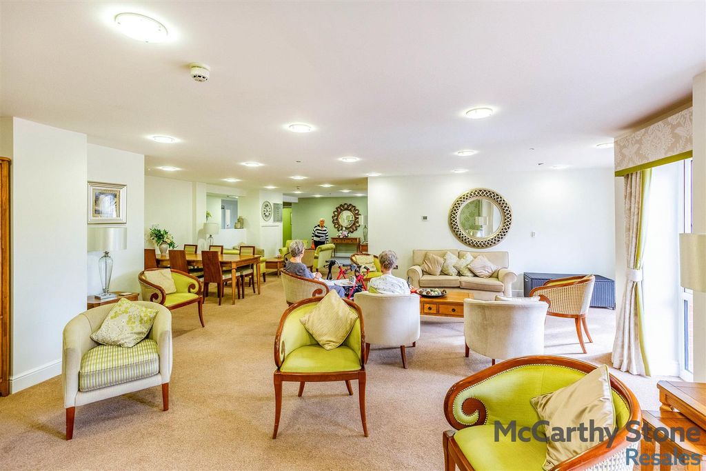 Additional image 24 of 1 bed flat for saleTresham Close, St. Marys Road, Kettering, Northamptonshire NN15