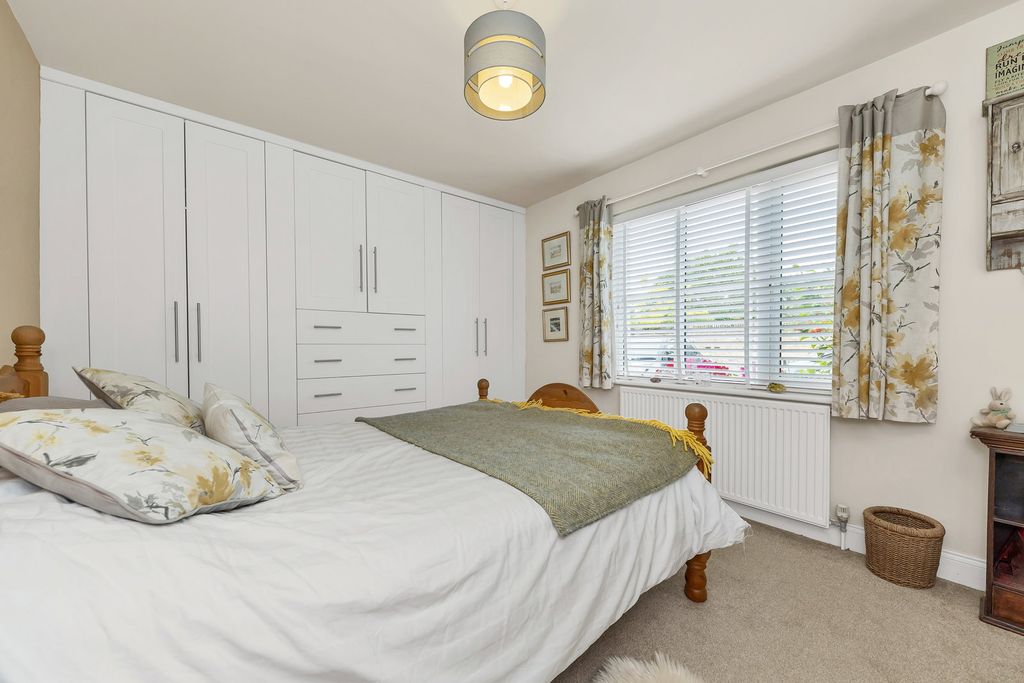 Additional image 11 of 4 bed bungalow for saleThe Lanes, Houghton, Huntingdon PE28