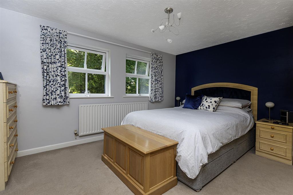 Additional image 26 of 5 bed detached house for saleWhitebeam Park, Birkby, Huddersfield HD2