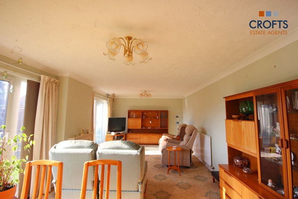 Additional image 2 of 3 bed detached bungalow for saleClyfton Crescent, Immingham DN40