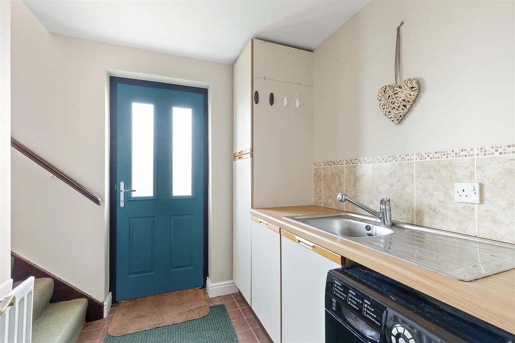 Additional image 10 of 5 bed property for saleOaklands, Westwood Drive, Ilkley LS29