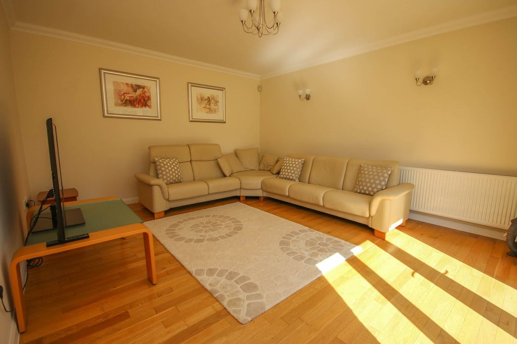 Additional image 10 of 5 bed detached house for saleCastle Rising Road, South Wootton PE30