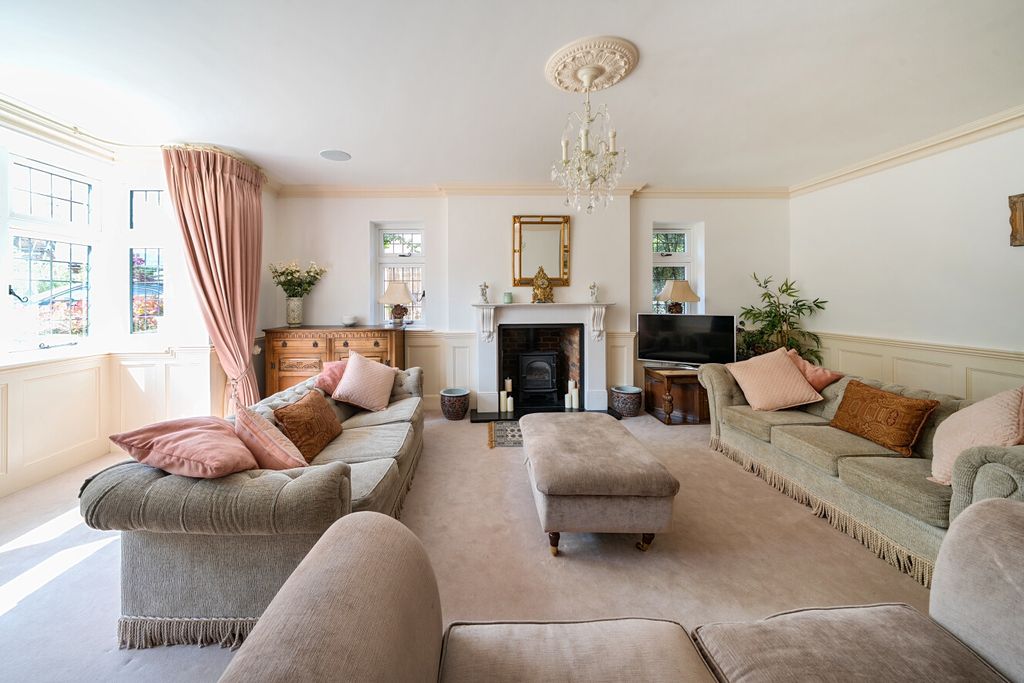 Additional image 32 of 5 bed detached house for saleGreys Park Close, Keston, Kent BR2