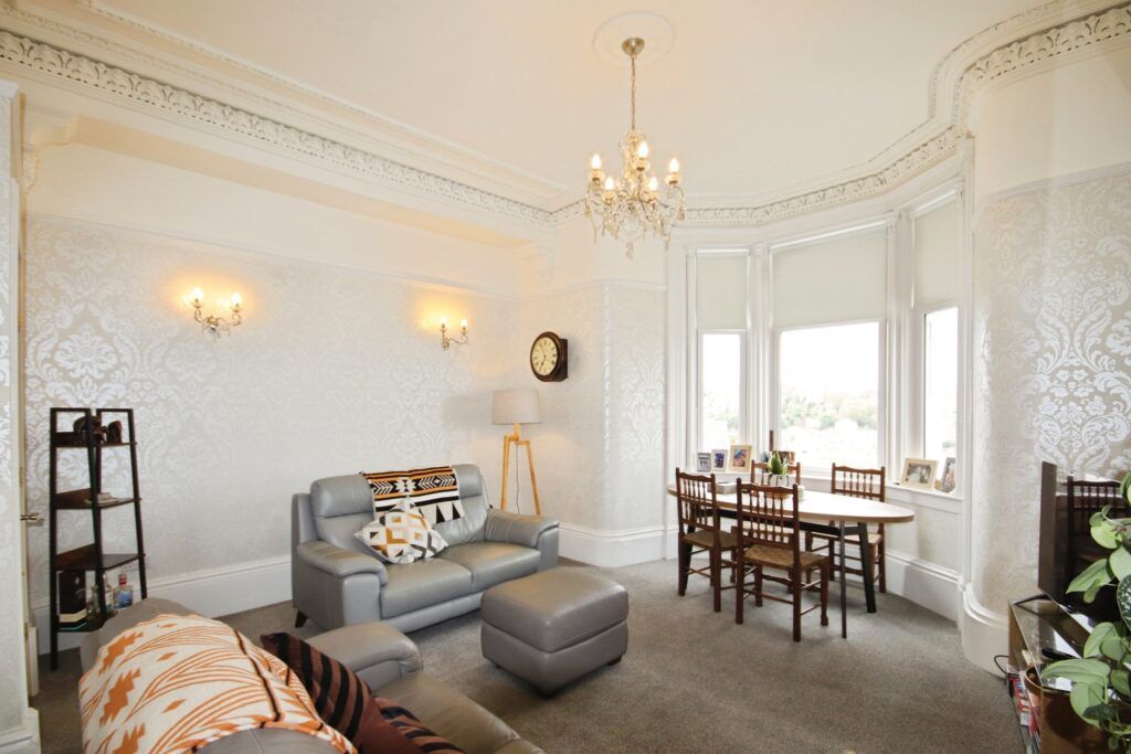 Additional image 6 of 2 bed flat for saleFlat 2, 6 Bishop Terrace, Rothesay PA20