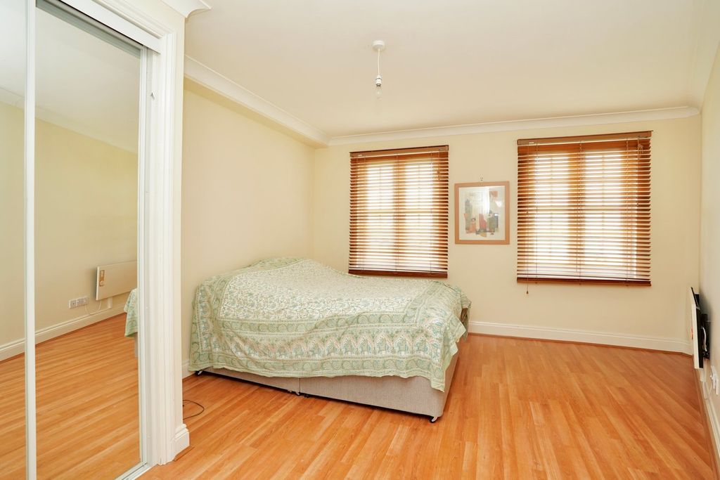 Additional image 7 of 2 bed flat for saleStukeley Park, Great Stukeley, Huntingdon PE28