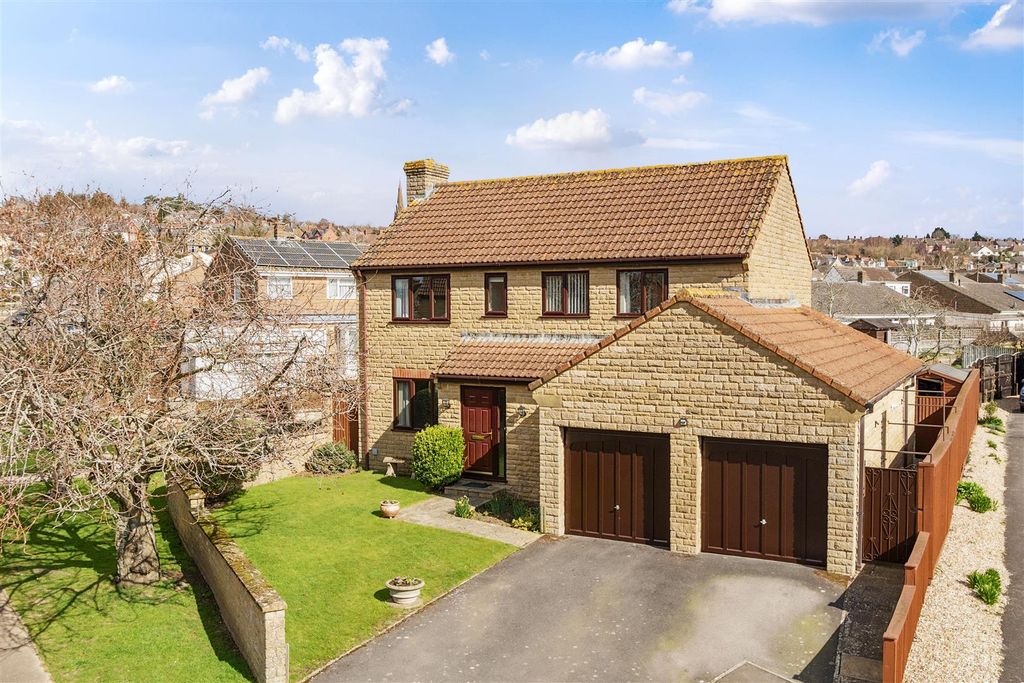 4 bed detached house for saleGreendale, Ilminster TA19