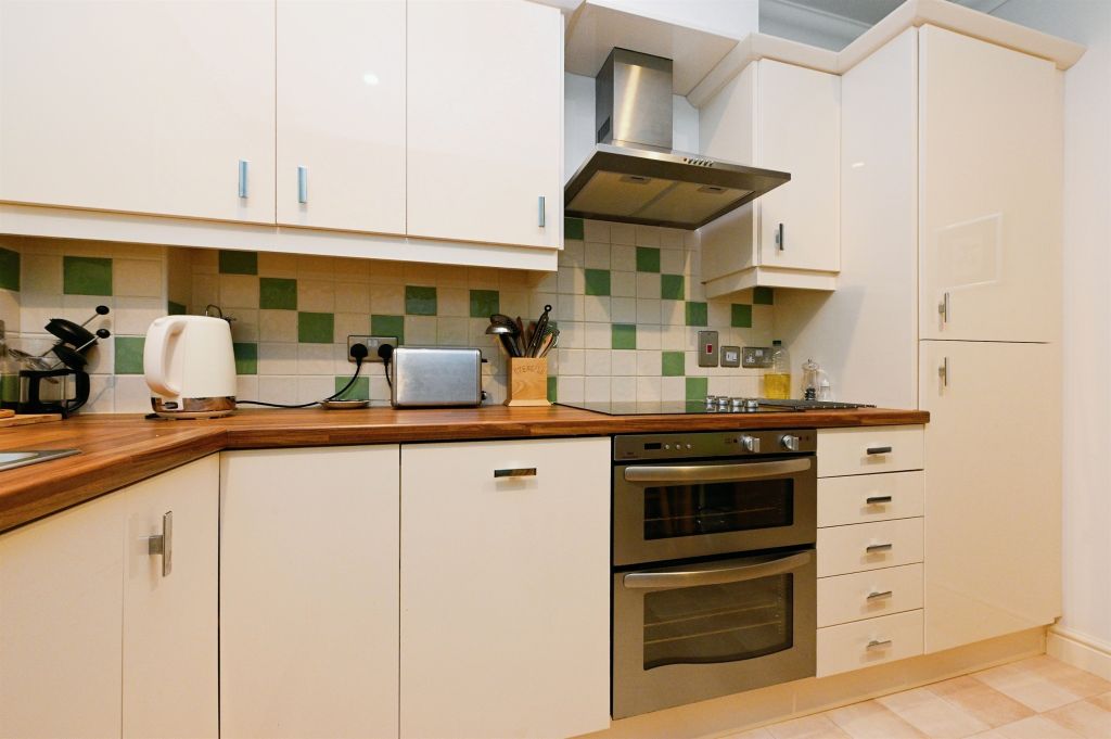 2 bed flat for saleWestgate, Hunstanton PE36 photo 4