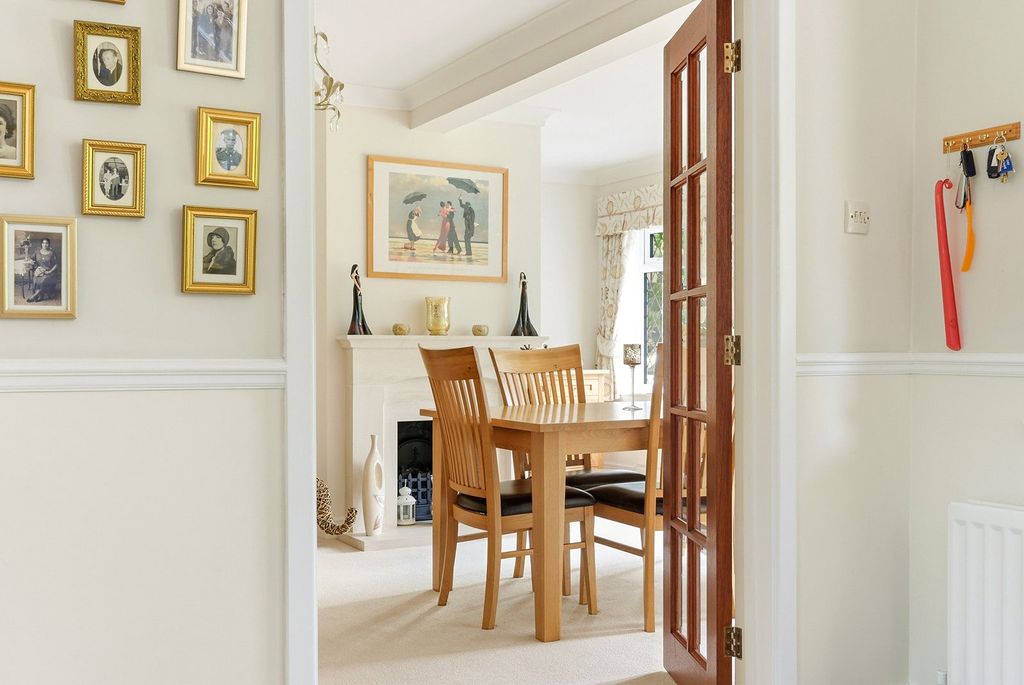 Additional image 33 of 5 bed detached house for saleNorwood Lane, Iver SL0