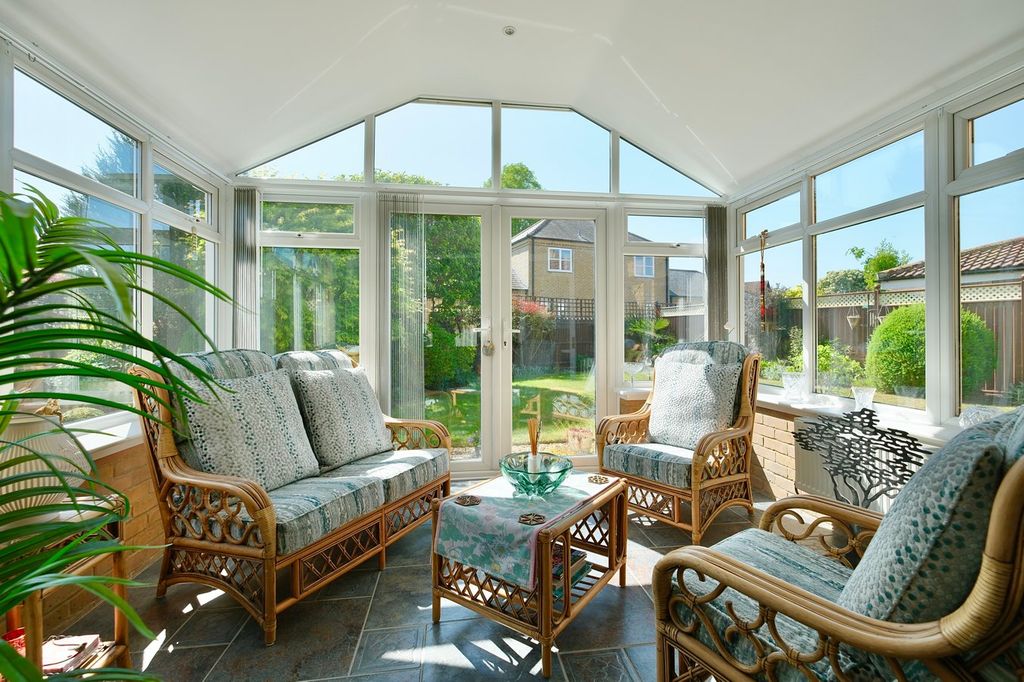Additional image 4 of 4 bed detached house for saleElizabeth Drive, Hartford, Huntingdon PE29