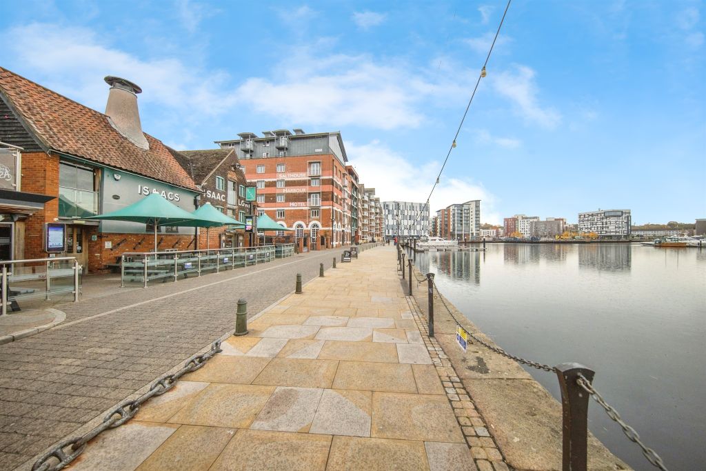 Additional image 13 of 2 bed flat for saleKey Street, Ipswich IP4
