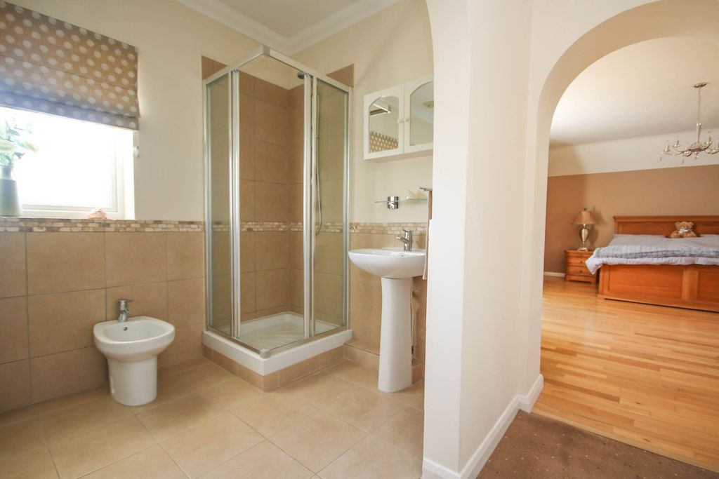 Additional image 15 of 5 bed detached house for saleCastle Rising Road, South Wootton PE30