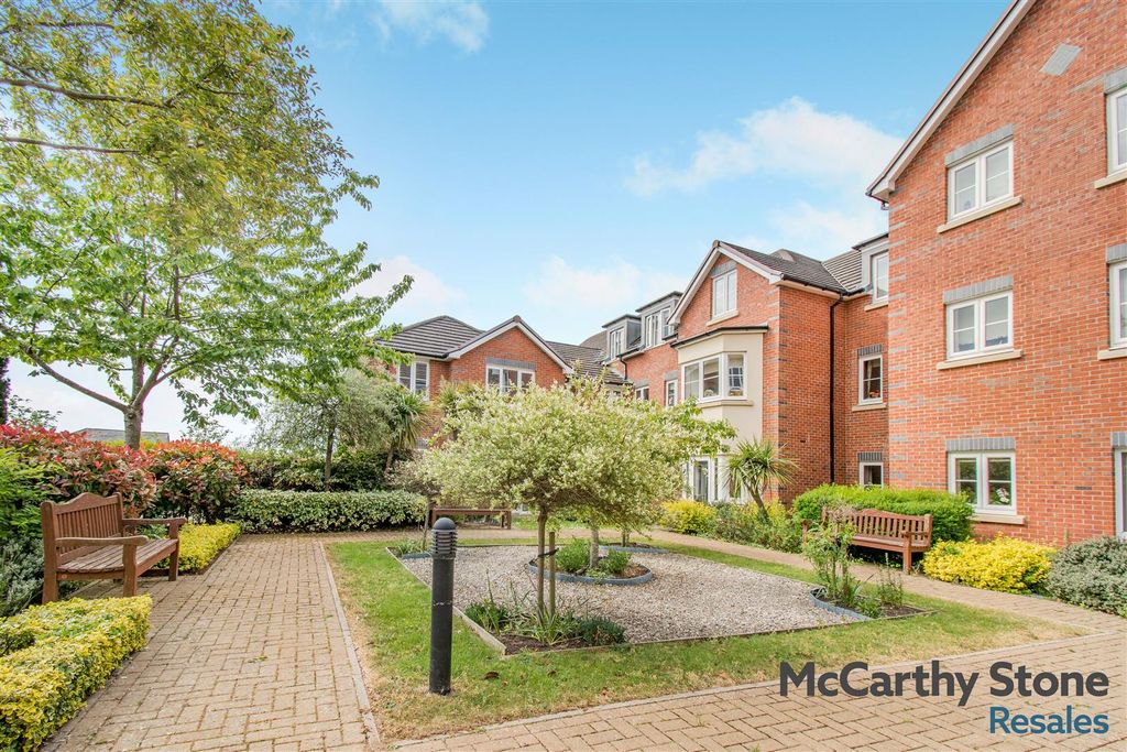 Additional image 19 of 1 bed flat for saleTresham Close, St. Marys Road, Kettering, Northamptonshire NN15