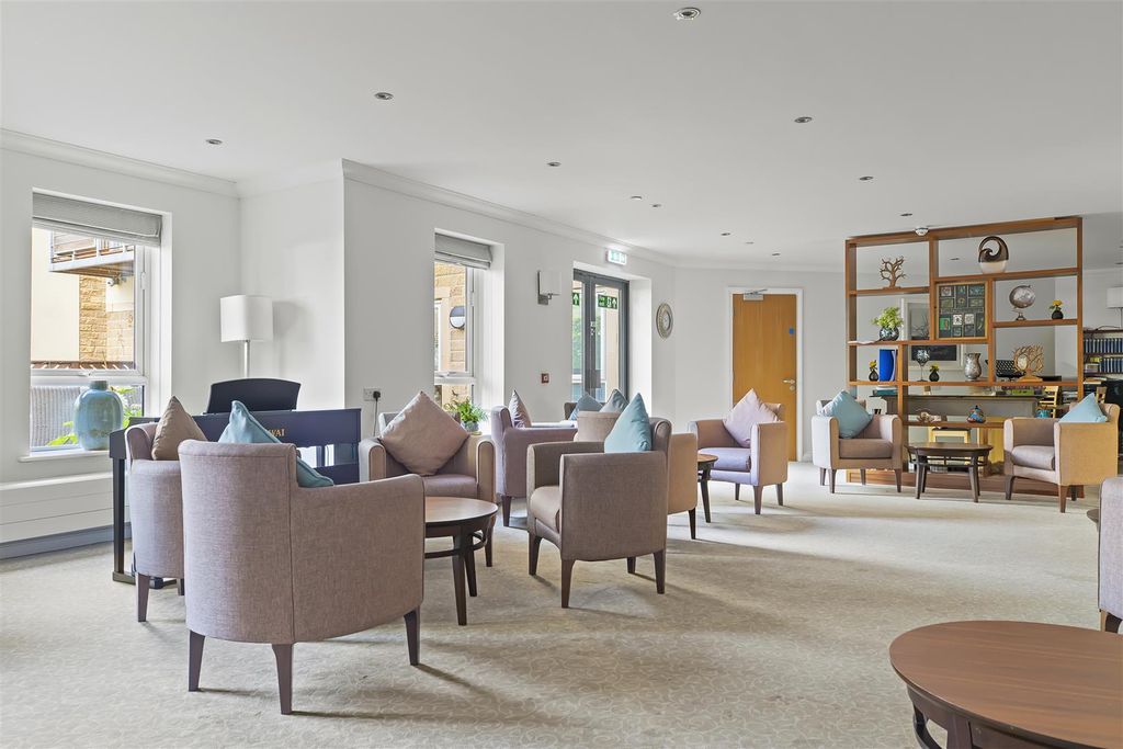 Additional image 16 of 2 bed flat for saleValley Drive, Ilkley LS29