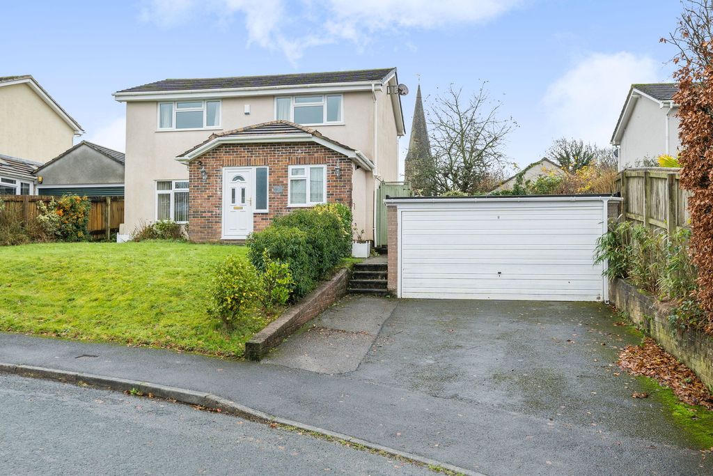 4 bed detached house for saleBenedict Way, Modbury PL21