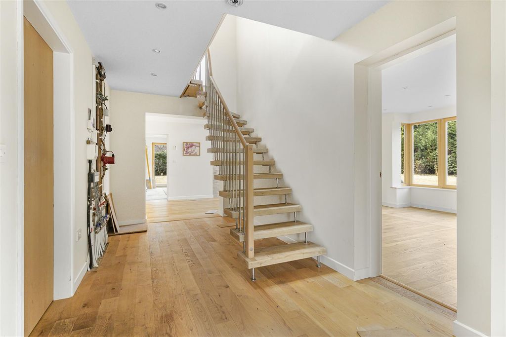 Additional image 15 of 4 bed detached house for saleHigh Street, Hemingford Abbots, Huntingdon PE28