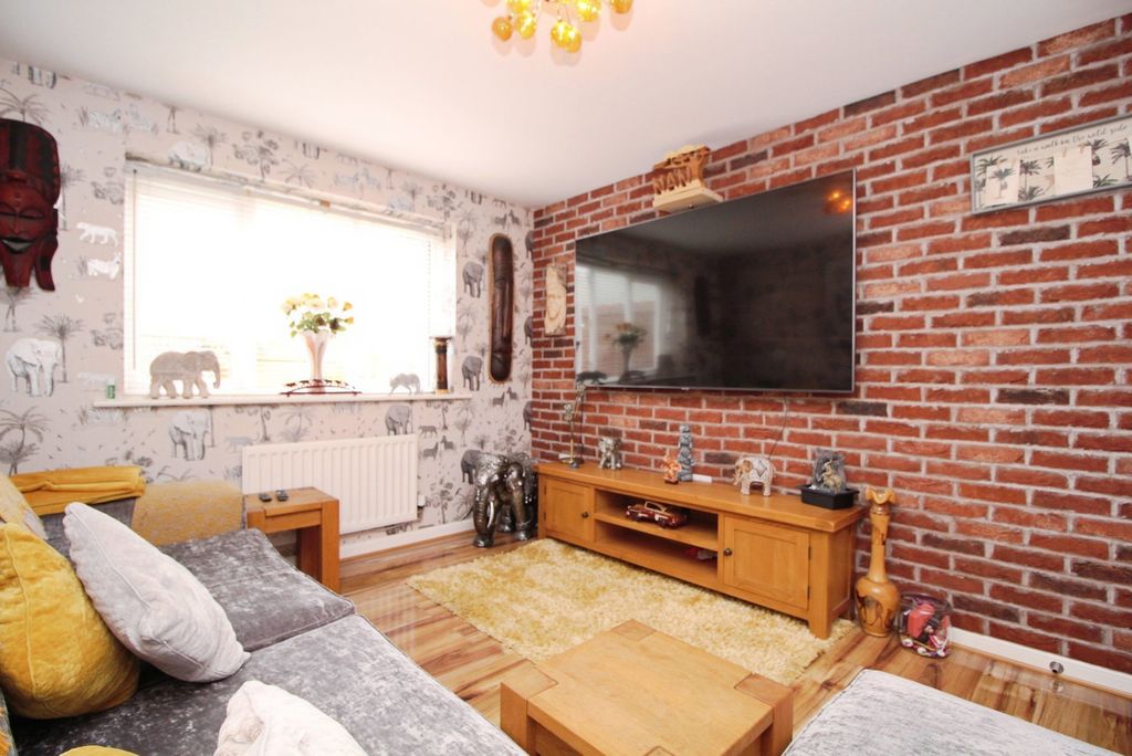 Additional image 13 of 5 bed detached house for saleCrosbie Grove, Silverwoods, Kidderminster DY11