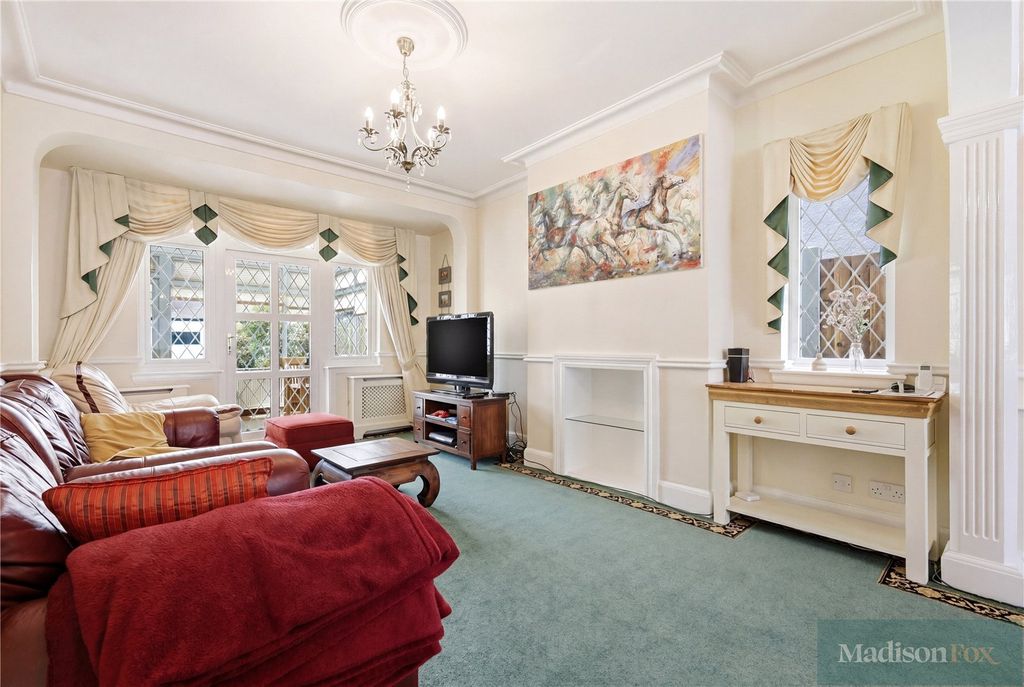 Additional image 4 of 4 bed detached house for saleWoodford Avenue, Ilford IG2