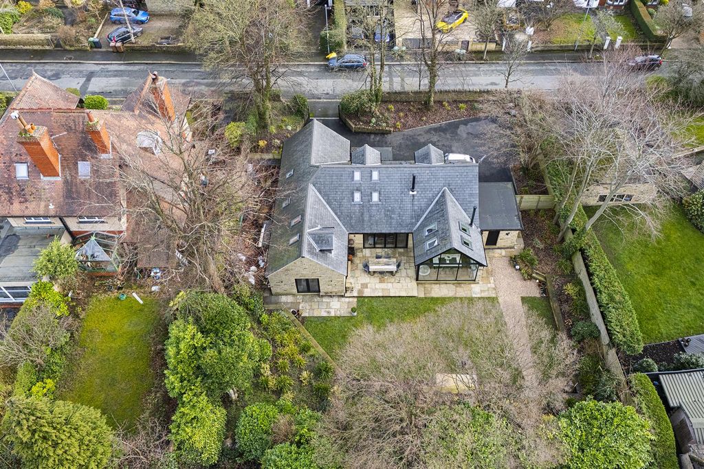 Additional image 72 of 4 bed detached house for saleOakfield Road, Birkby, Huddersfield HD2