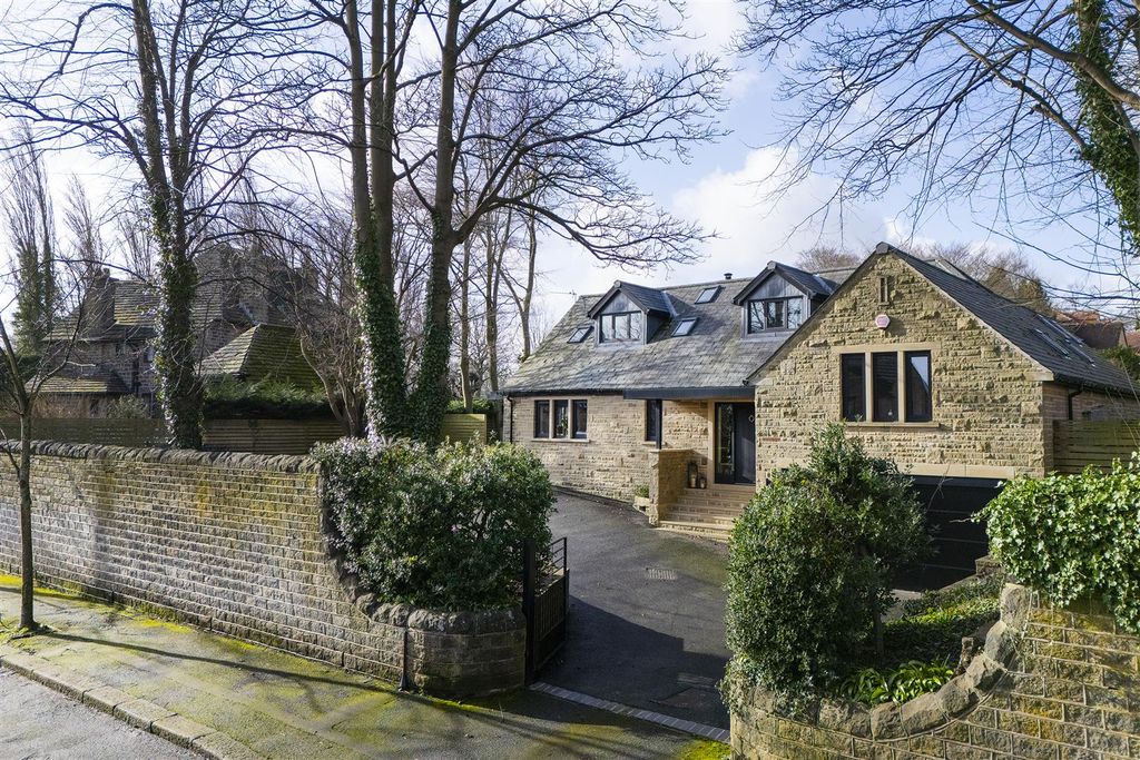 Additional image 68 of 4 bed detached house for saleOakfield Road, Birkby, Huddersfield HD2