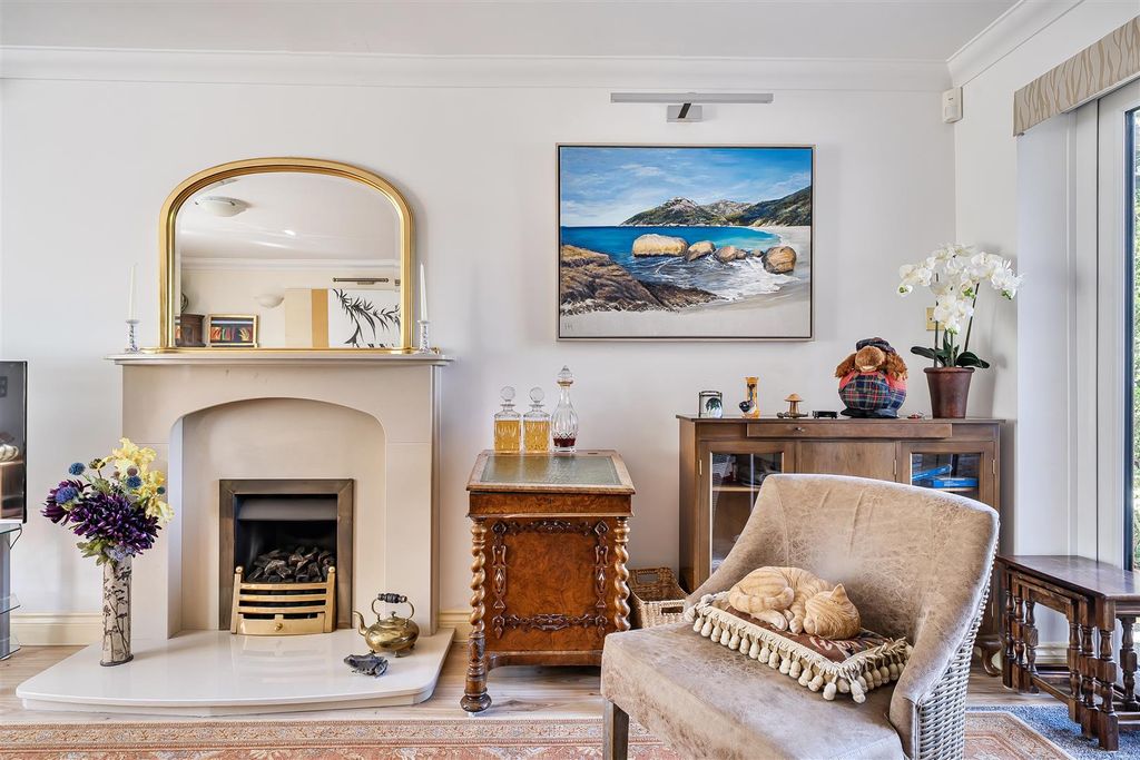 Additional image 4 of 4 bed detached house for saleHighfield, Ilminster TA19